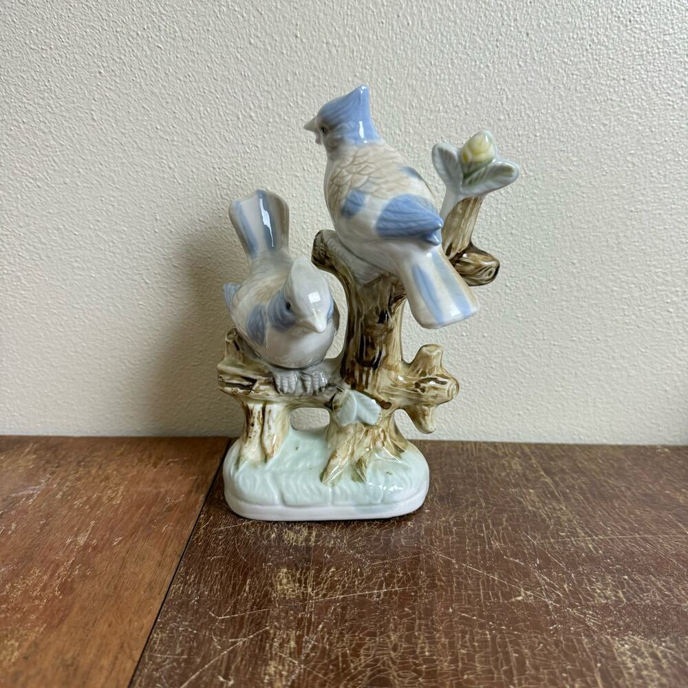 Vintage 7" Artmark Taiwan Porcelain Glazed Pair‎ Blue Jays Perched Figurine